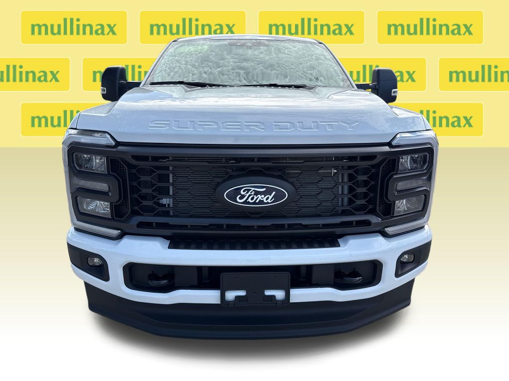 2027 Ford Super Duty F-250 SRW 4X4 Truck