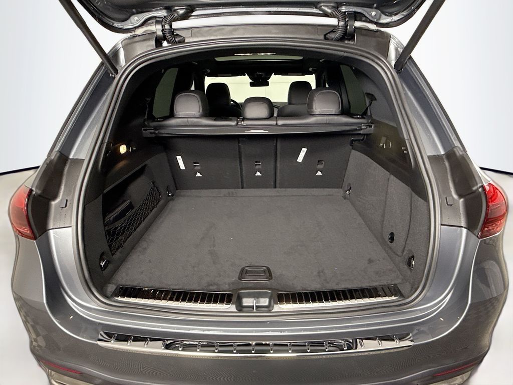 Thumbnail: 2026 Mercedes-Benz GLE - 29