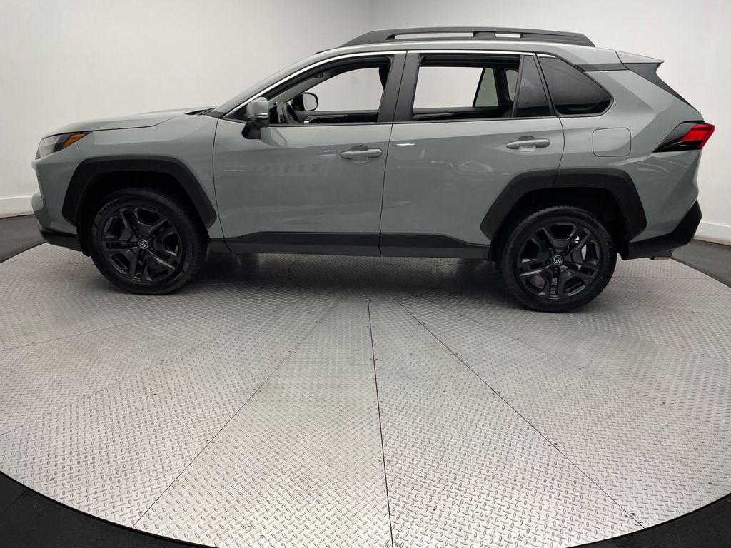 2023 Toyota RAV4 Adventure 8