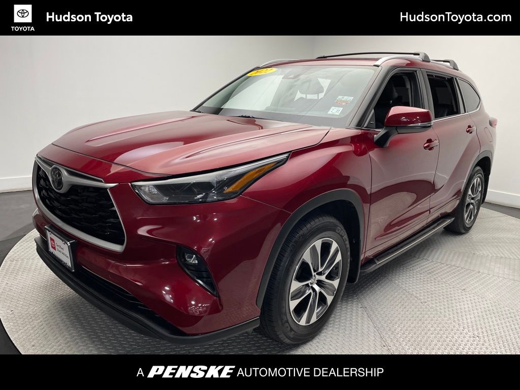 2022 Toyota Highlander XLE -
                Jersey City, NJ