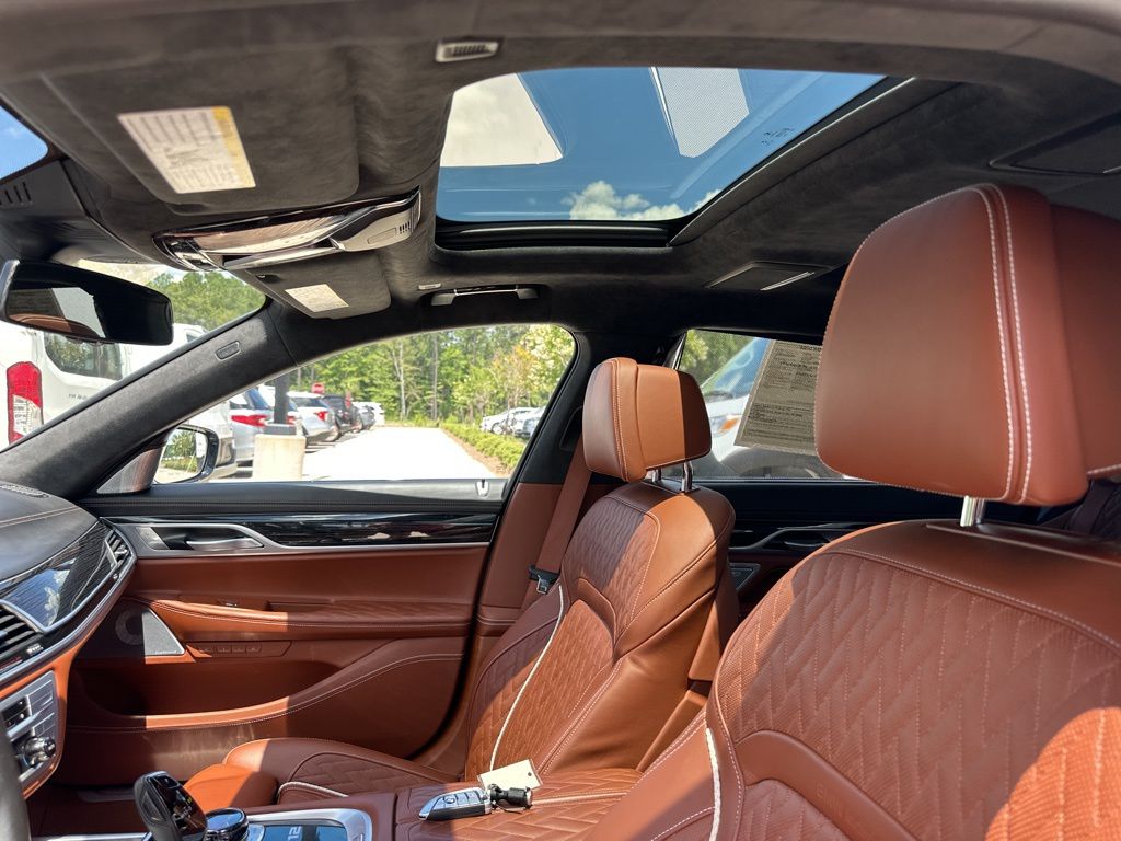 2022 Frozen Bluestone Metallic BMW 7 Series M760i AWD Sedan