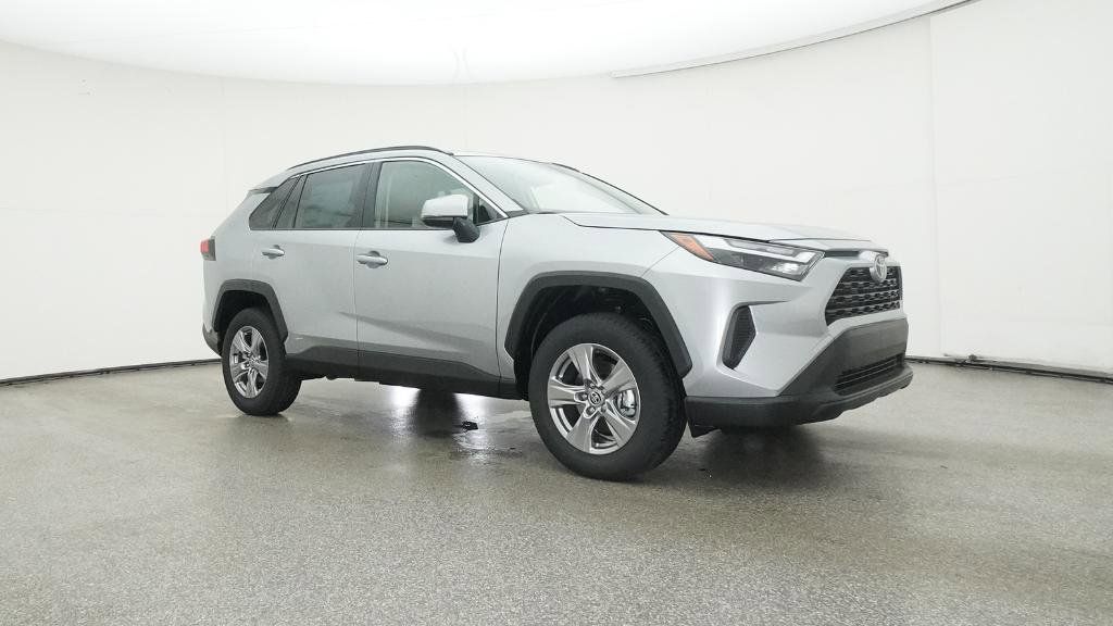 Thumbnail: 2025 Toyota RAV4 - 3