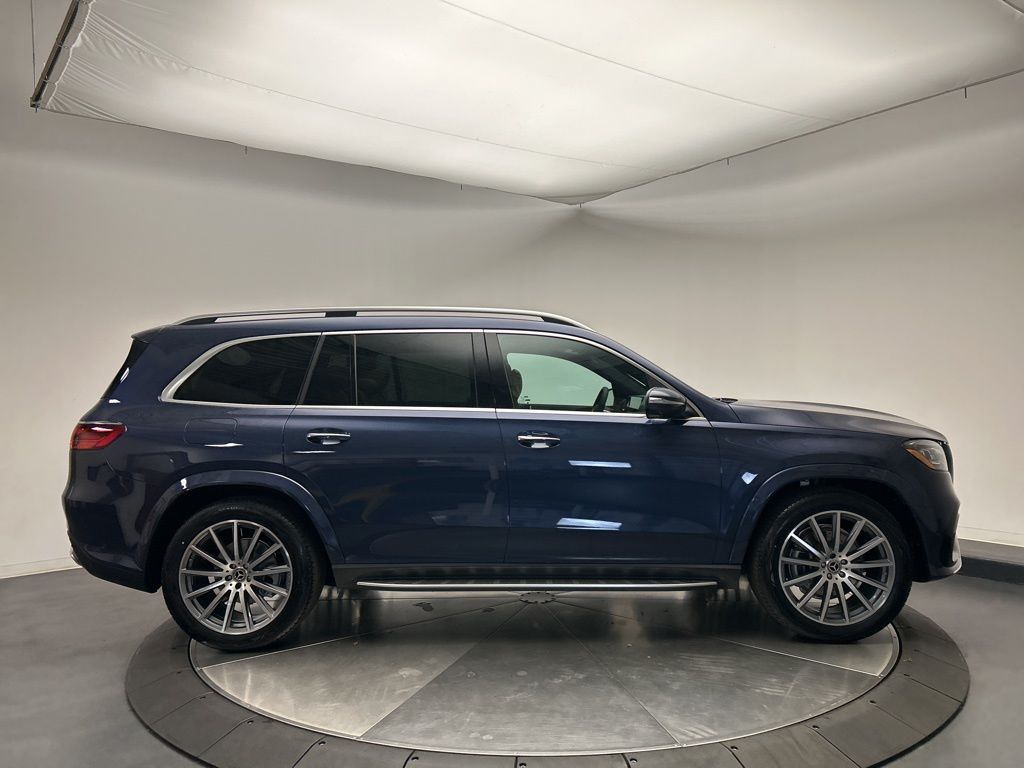 Thumbnail: 2026 Mercedes-Benz GLS - 8