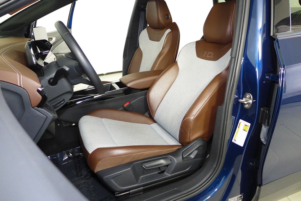 Thumbnail: 2023 Volkswagen ID.4 - 21