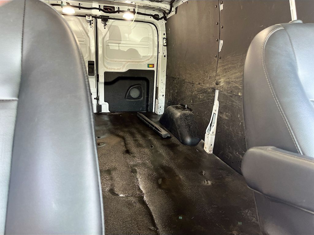 Used 2025 White Ford Base image 25