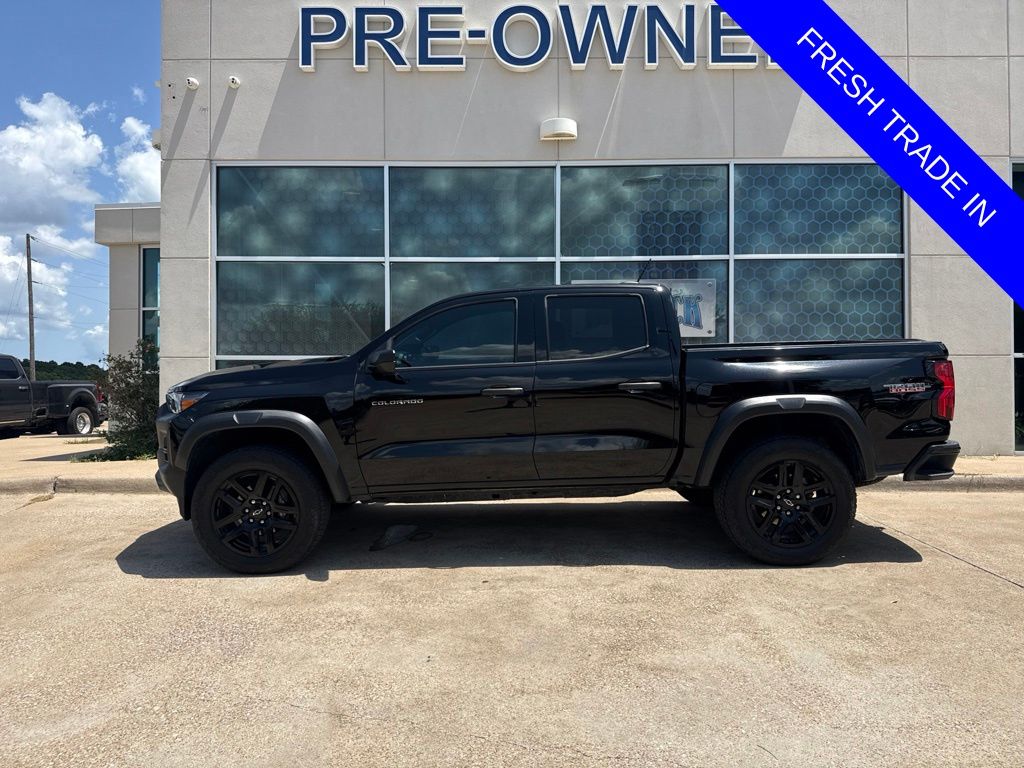 Black 2023 Chevrolet Colorado Pickup Truck Four-Wheel Drive 8-Speed Automatic