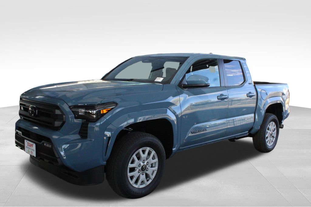 View vehicle photo 7