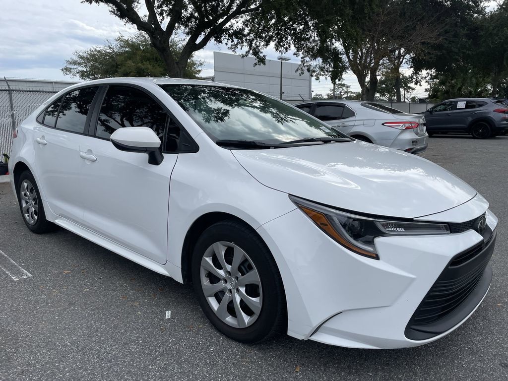 2023 Toyota Corolla LE