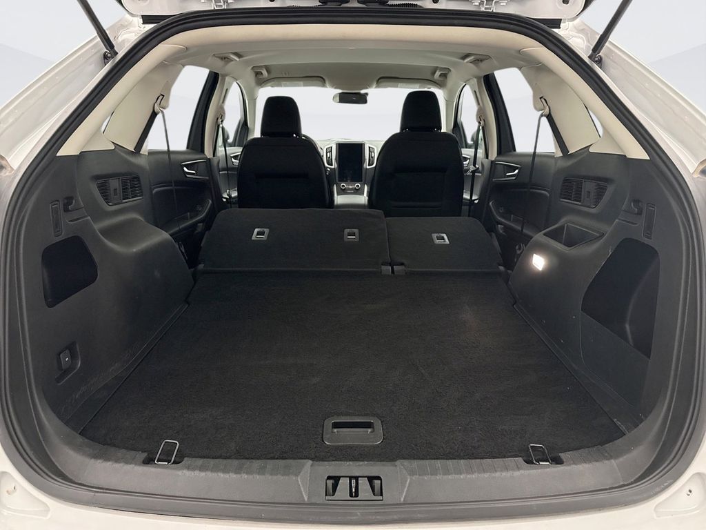 Thumbnail: 2024 Ford Edge - 20