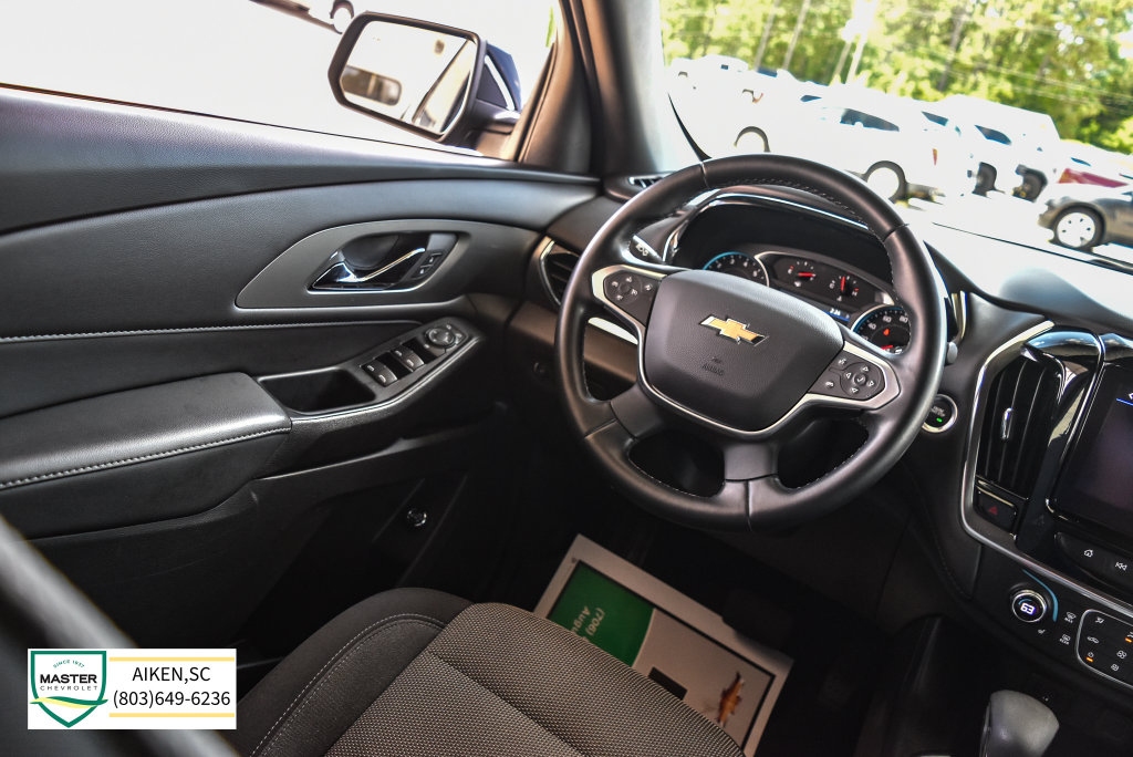Used 2023 Chevrolet Traverse SUV