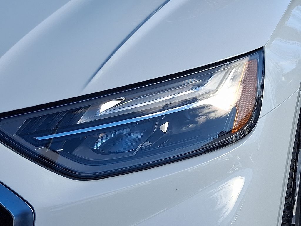 Thumbnail: 2024 Audi Q5 - 9