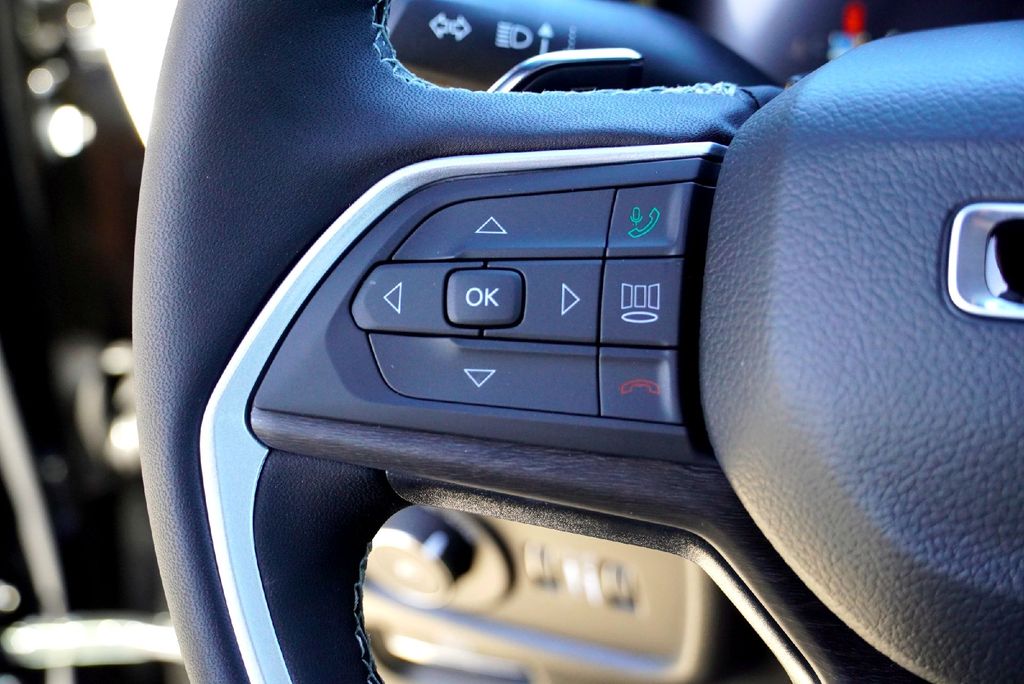 New Car 2025 Jeep Grand Cherokee L  Limited For Sale Under $50,000 In Taylor, Texas