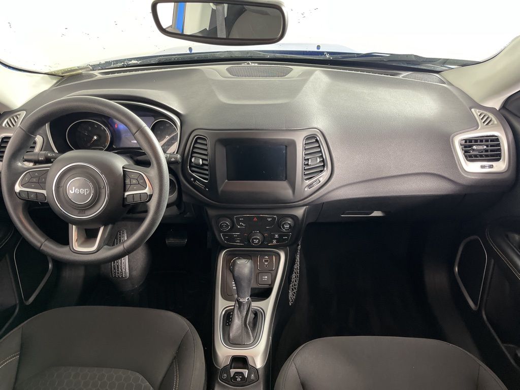 Thumbnail: 2018 Jeep Compass - 15