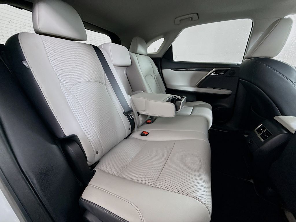 Thumbnail: 2019 Lexus RX - 28