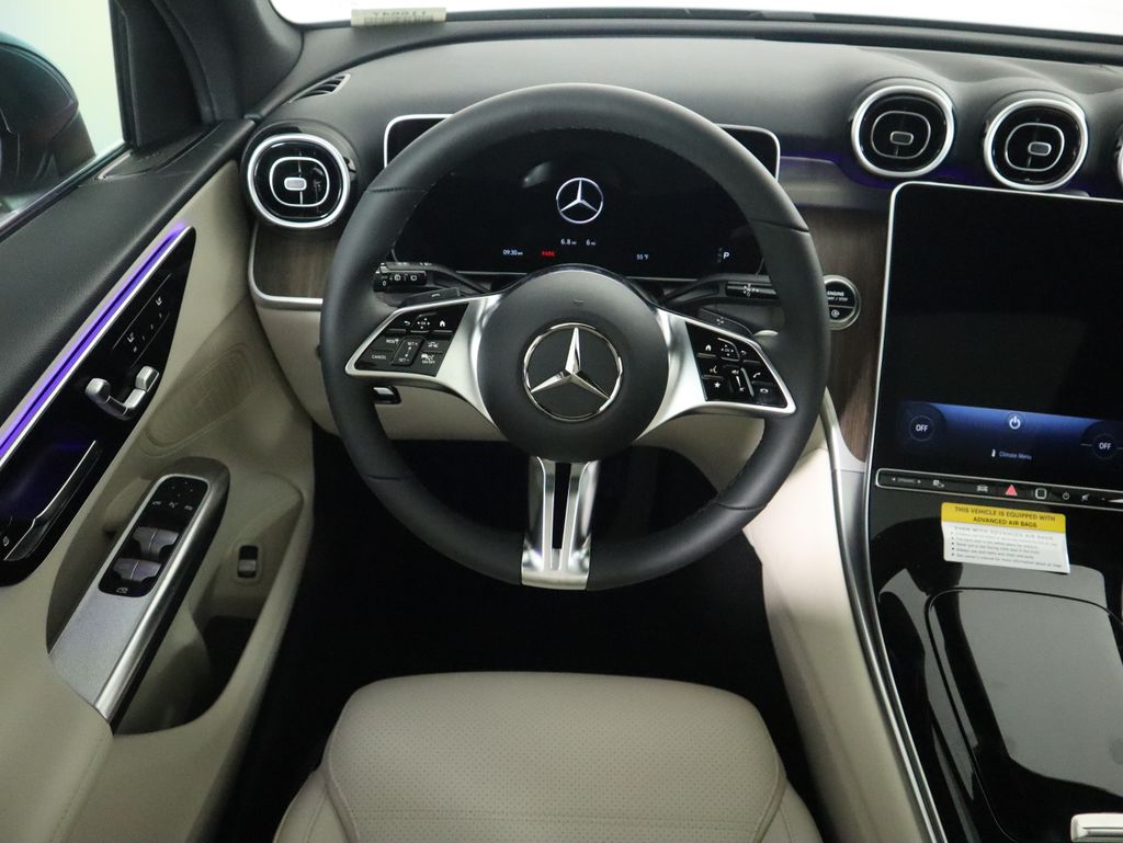 Used 2026 Silver Mercedes-Benz GLC 300 image 11