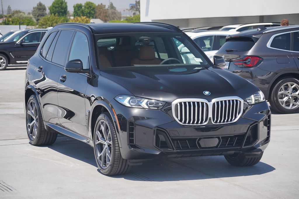 2025 BMW X5 xDrive50e 3