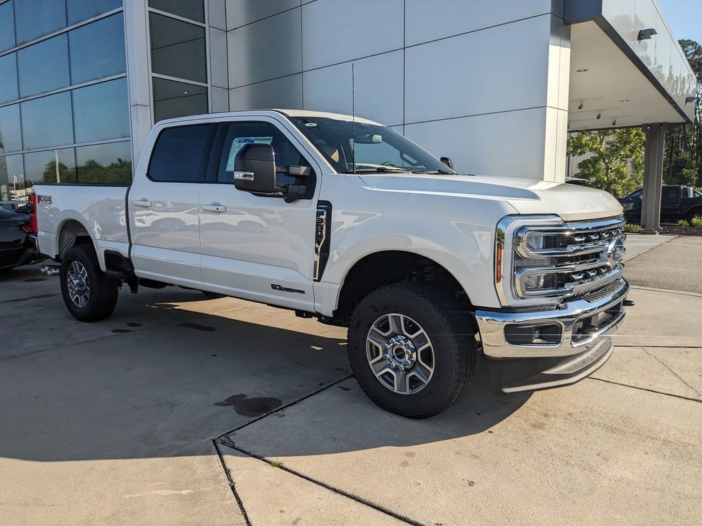 2025 Ford F-350 Super Duty Lariat