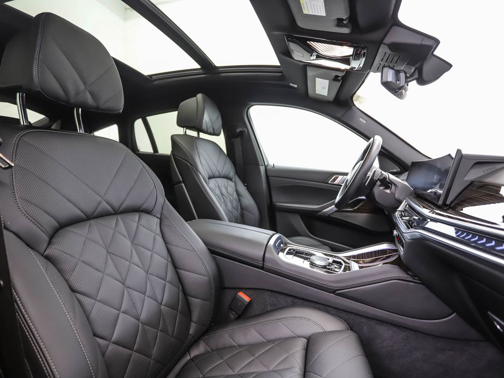 2025 BMW X6 xDrive40i 29