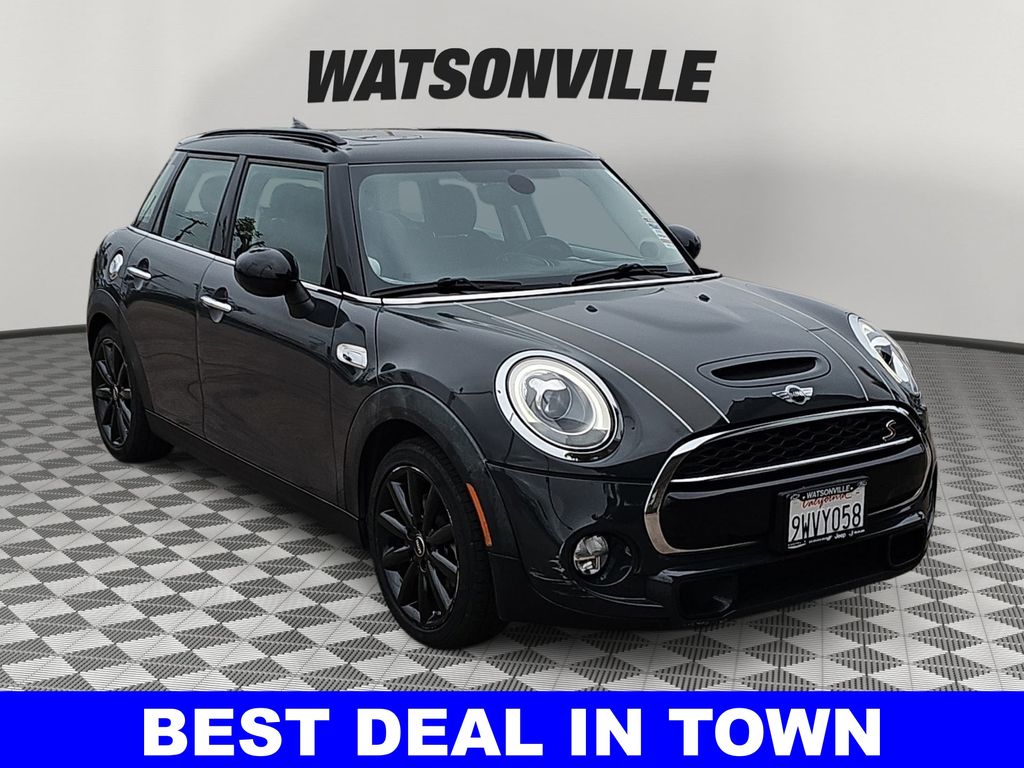 Thunder Gray Metallic 2016 MINI Cooper Hatchback Front-Wheel Drive 6-Speed Automatic