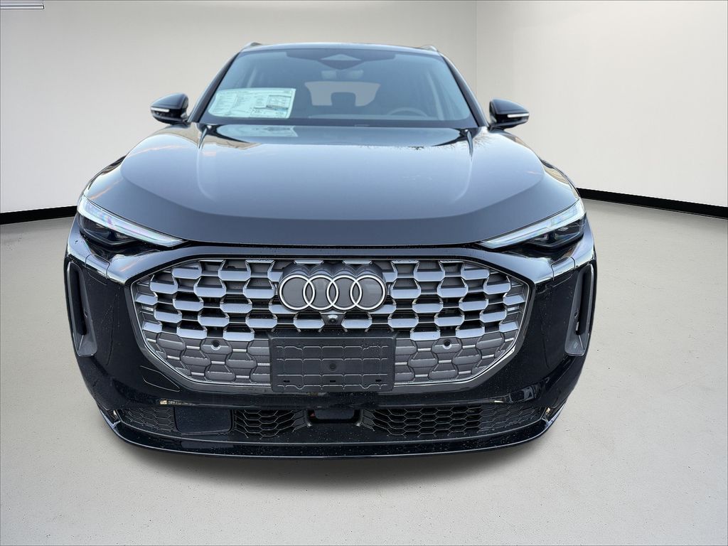 Thumbnail: 2025 Audi Q5 - 8