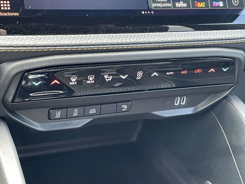 New 2026 Black Jeep Laredo image 38