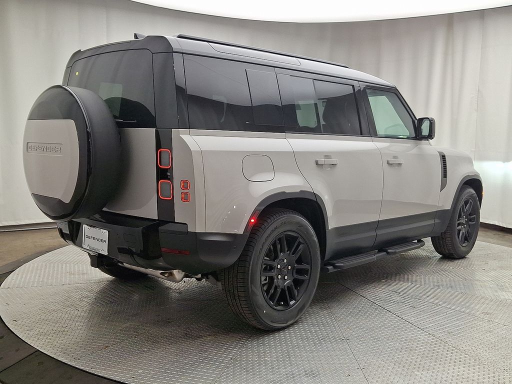 Thumbnail: 2026 Land Rover Defender - 3