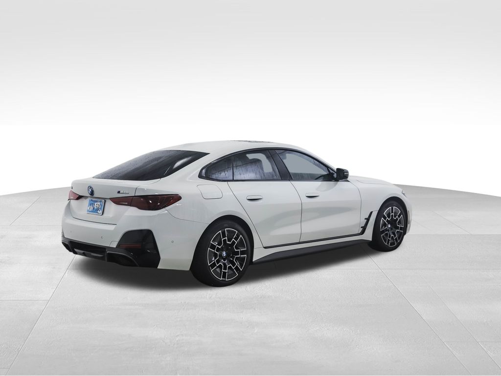 Thumbnail: 2025 BMW i4 - 5