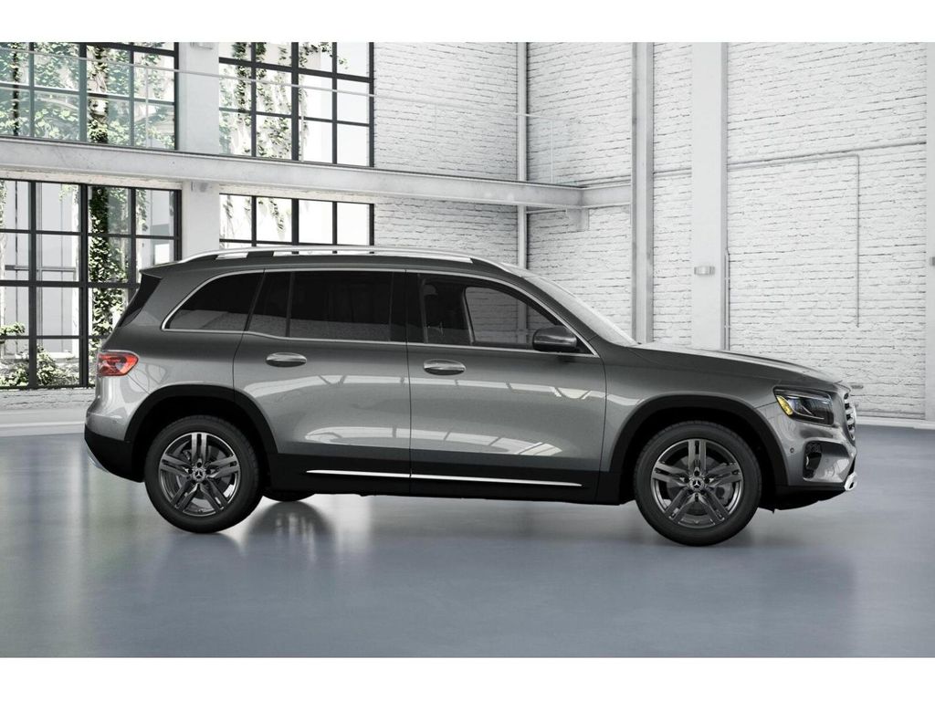 2025 Mercedes Benz GLB 250 4MATIC photo 16