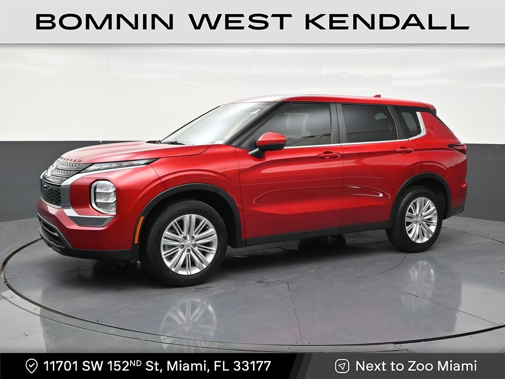 Red 2023 Mitsubishi Outlander SUV / Crossover Front-Wheel Drive Continuously Variable Transmission