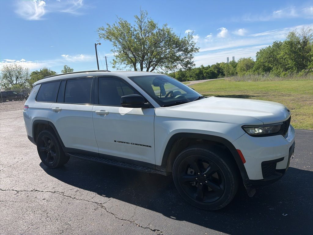 Used Car 2023 Jeep Grand Cherokee L  Altitude For Sale Under $35,000 In Taylor, Texas