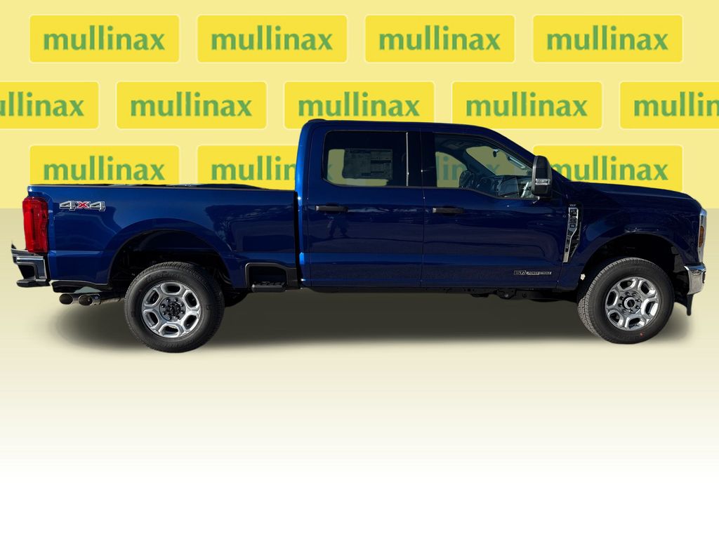 New 2026 Blue Ford XLT image 15