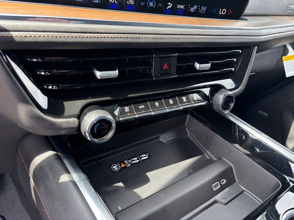 Used Car 2025 Chevrolet Suburban  High Country For Sale Under $90,000 In Austin, Texas