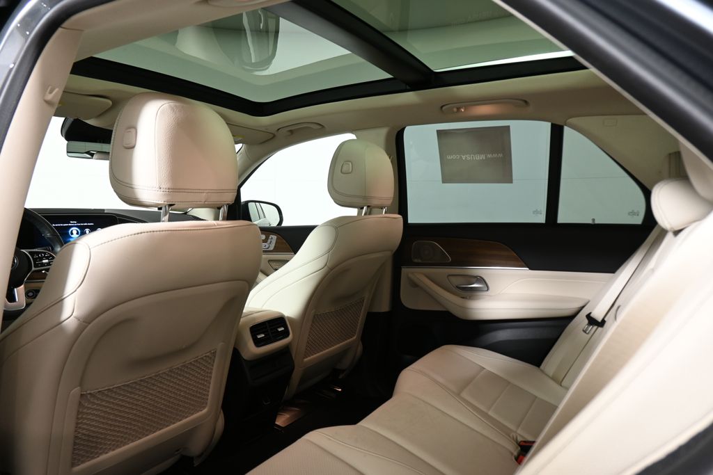 Thumbnail: 2023 Mercedes-Benz GLE - 32