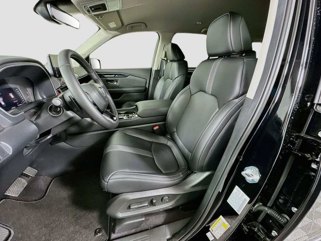 Thumbnail: 2026 Honda Passport - 16