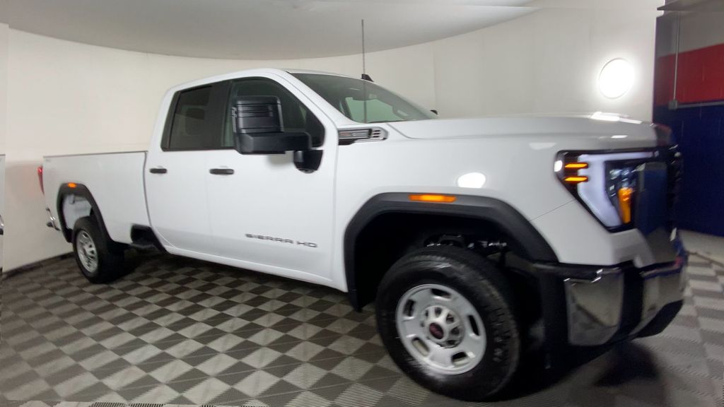 2025 GMC Sierra 2500HD Pro photo