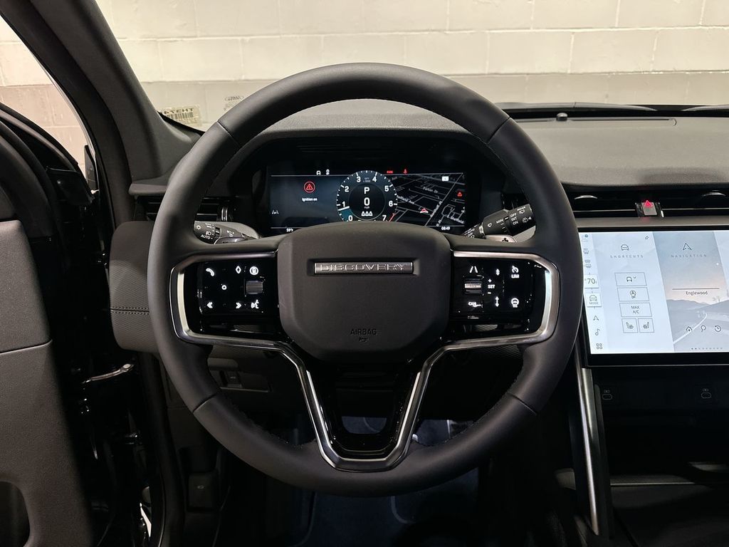Thumbnail: 2026 Land Rover Discovery Sport - 14