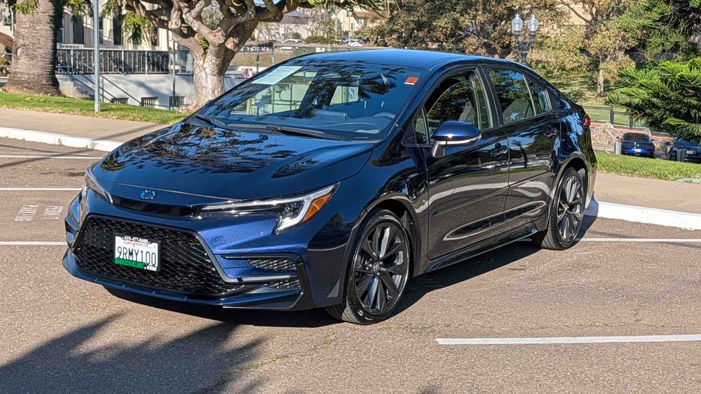 Used 2025 Toyota Corolla Hybrid SE 4D Sedan