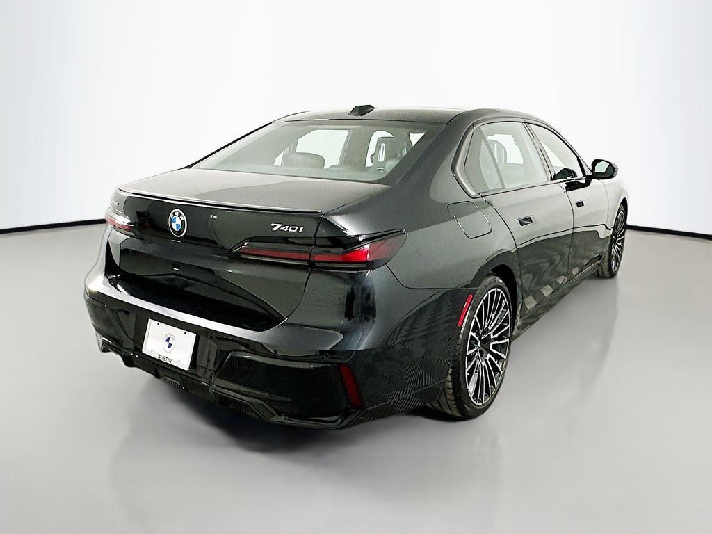 2024 BMW 7 Series 740i xDrive 5