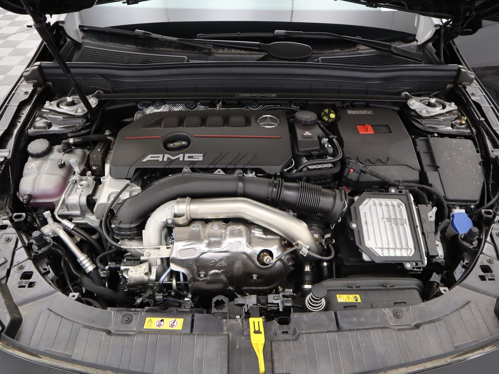 Thumbnail: 2025 Mercedes-Benz GLB - 29