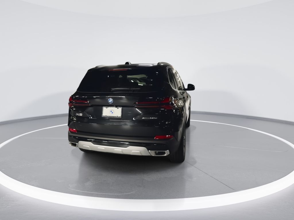 Thumbnail: 2026 BMW X5 - 7