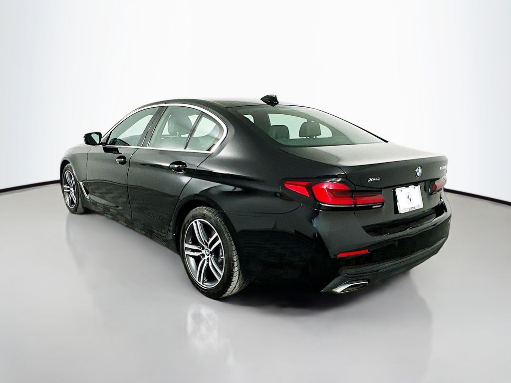 Thumbnail: 2022 BMW 5 Series - 7