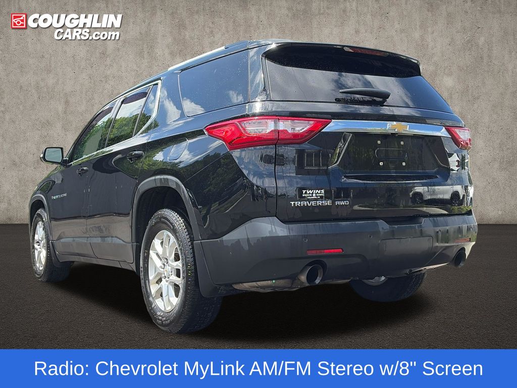 View vehicle photo 6