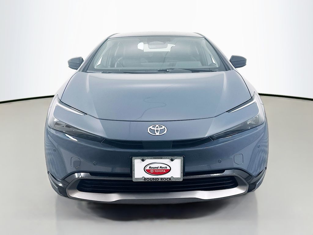 2024 Toyota Prius XLE 2