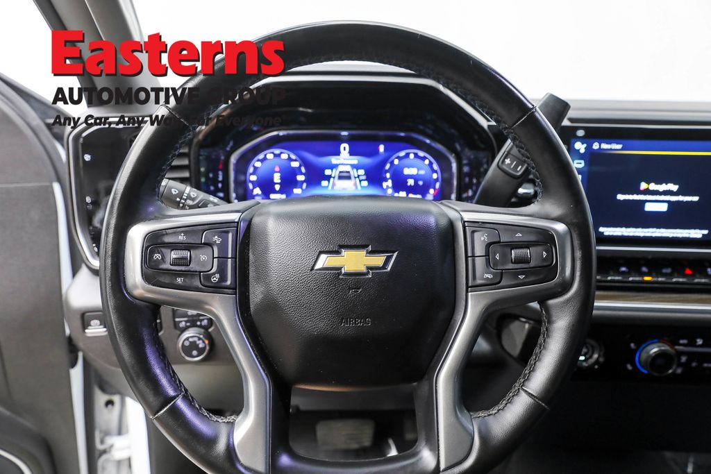 Used 2023 White Chevrolet LT image 10