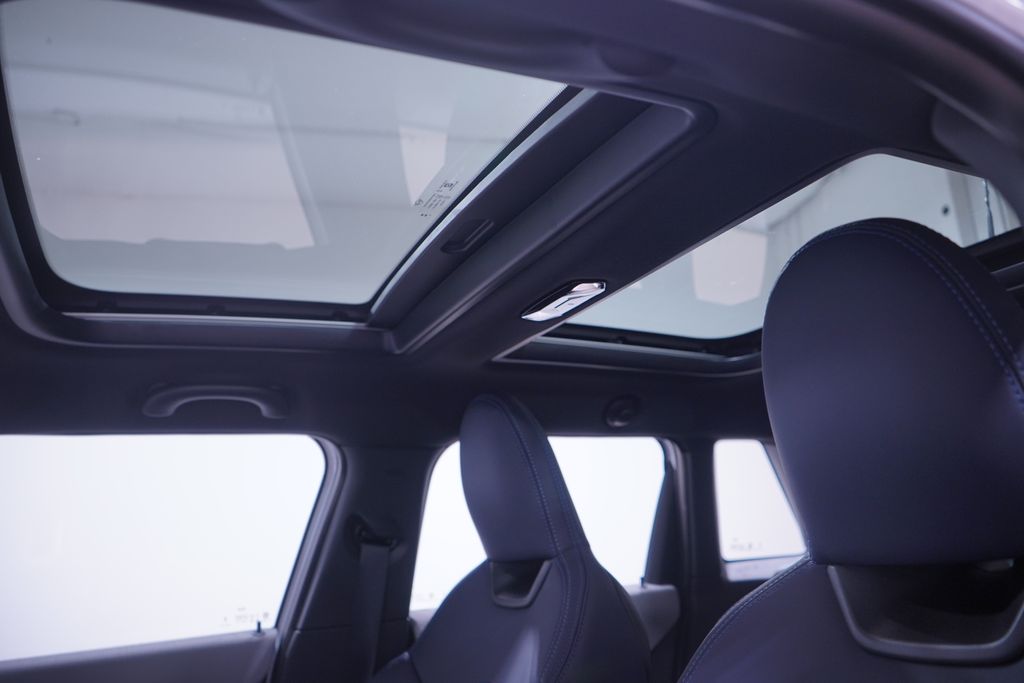 Thumbnail: 2026 MINI Cooper - 8