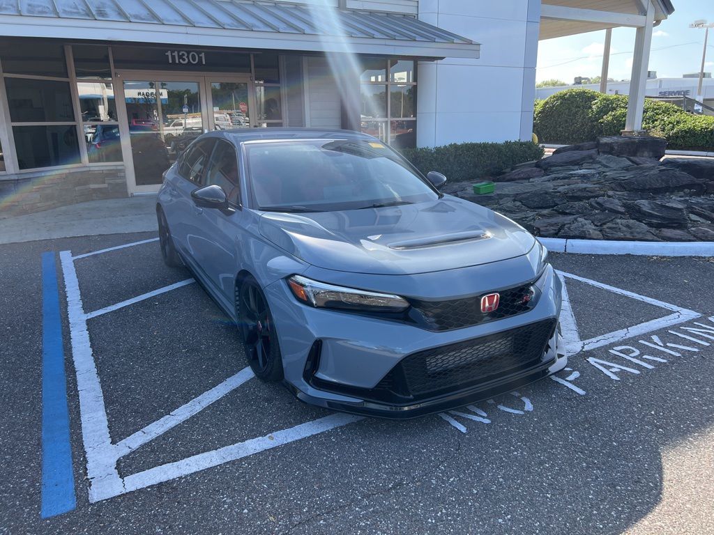 Sonic Gray Pearl 2024 Honda Civic Type R FWD Hatchback Front-Wheel Drive 6-Speed Manual