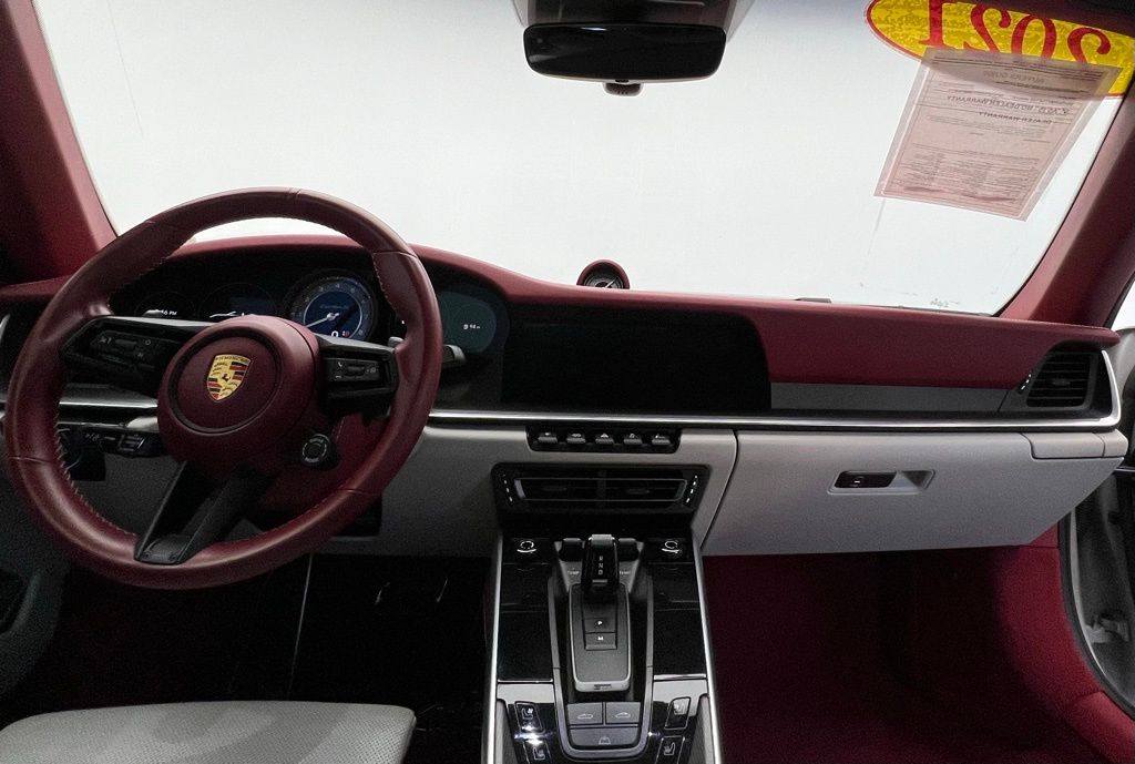 Thumbnail: 2021 Porsche 911 - 6