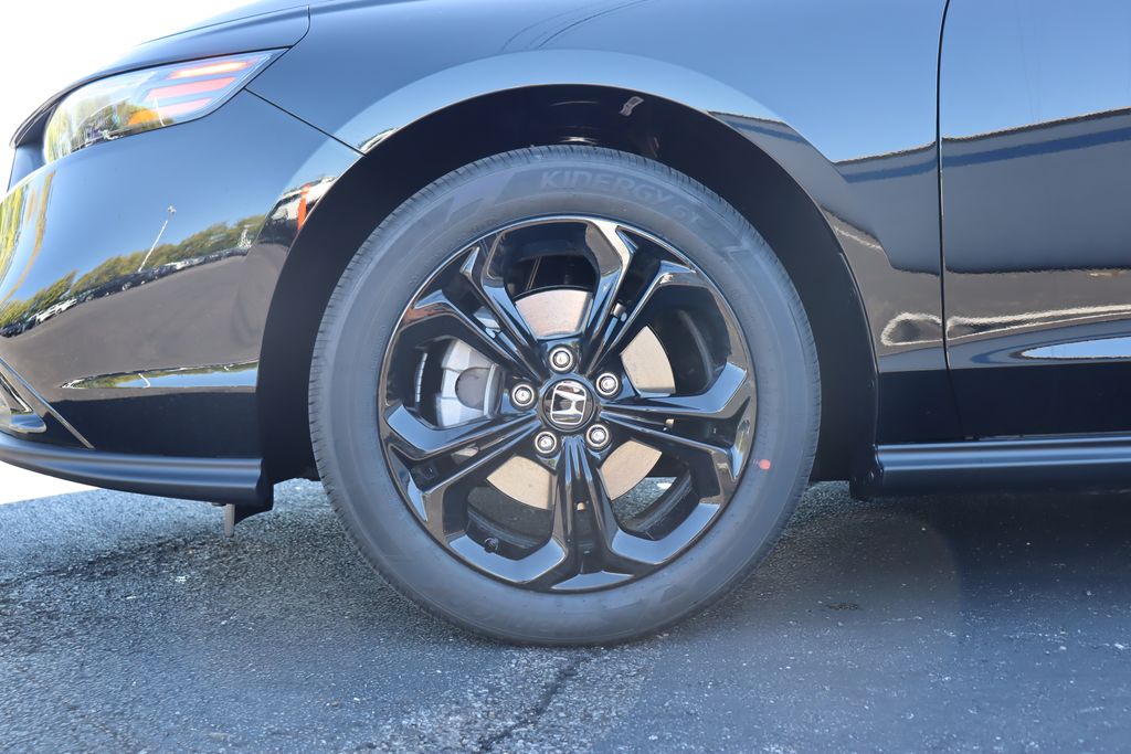 Thumbnail: 2025 Honda Accord - 10