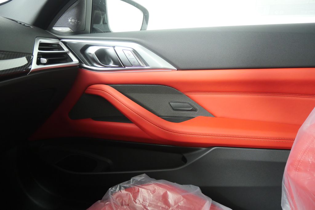 Thumbnail: 2026 BMW M4 - 25