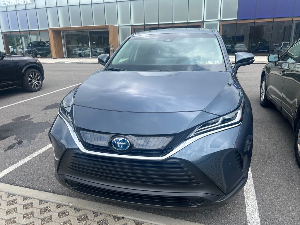 Coastal Gray 2023 Toyota Venza SUV / Crossover All-Wheel Drive Continuously Variable Transmission